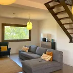 2 Bedroom Stunning In Prázdninový dům *