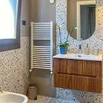 2 Bedroom Stunning In