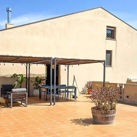 2 Bedroom Stunning In Prázdninový dům